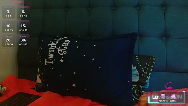 Lola_wish1 webcam