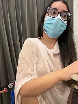 jAsMinE678