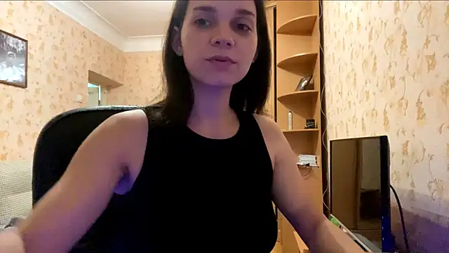komerialimoros - Komerialimoros's free webcam - UK Sex Cams