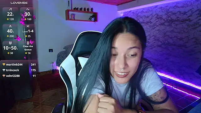 camila_iroose - Camila_IRoose's free webcam - UK Sex Cams