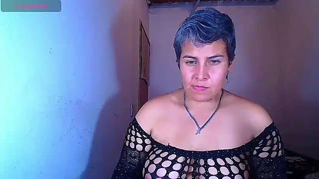 Yessi_rousse webcam
