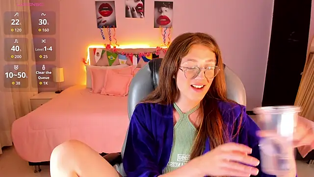 Emily_Warren_ webcam