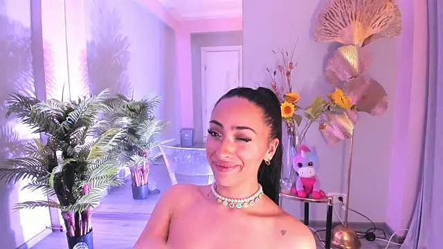 Cupcake_Izzy webcam