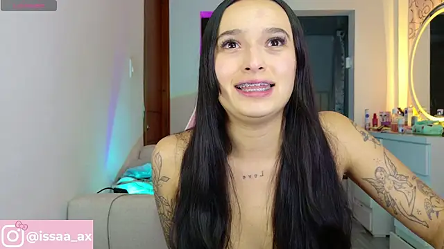 issa_dolly webcam