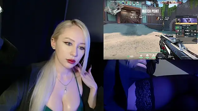 roxxyrowe webcam
