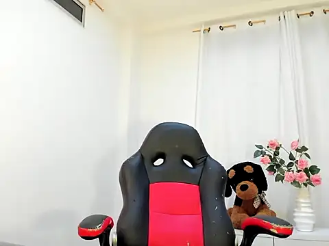 Akuchilove webcam
