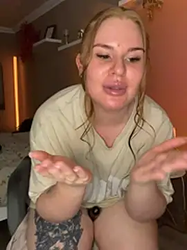 Mochii_26 webcam