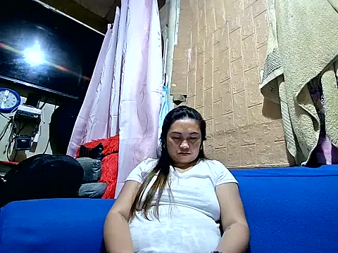 Lonely_Heart webcam