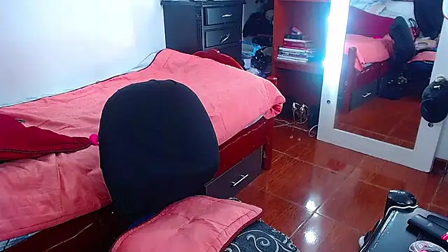 MariamGray1 webcam