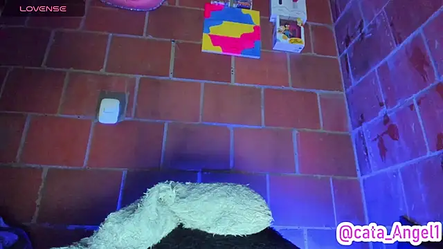 Cata-angel live cam on StripChat