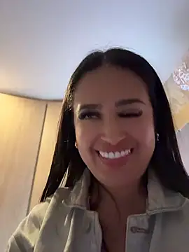 Sara_fun Live Web Cam Show