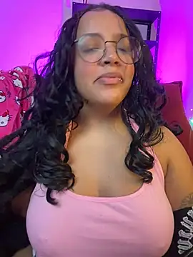99_Lilith webcam