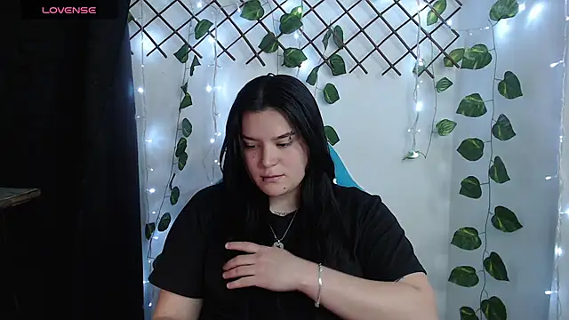 Nika_1_ webcam