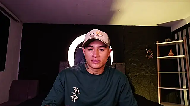 LiamDeep webcam