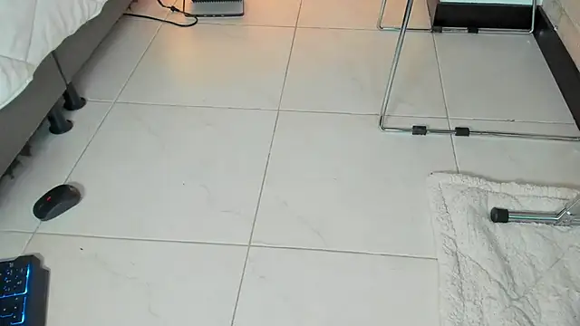 niicole_steele_ webcam