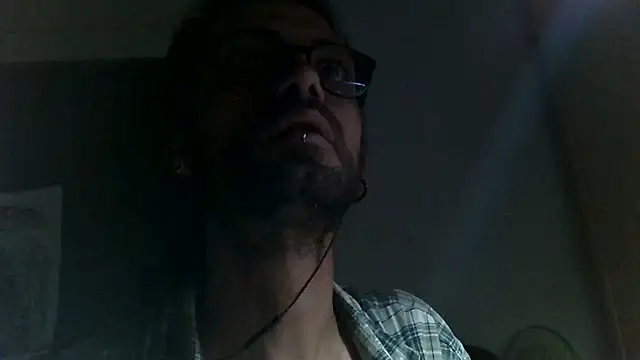SamDr1nk0fficial live cam on StripChat