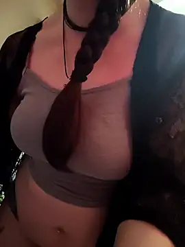 LaylaLucis webcam