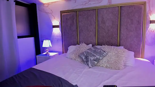 LolaGray__ webcam