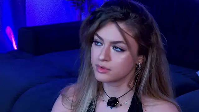 AnneMaryie webcam