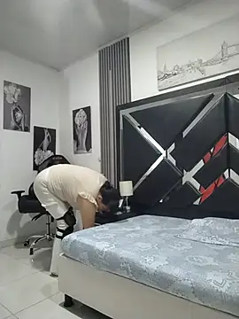 Natasha_miilf webcam