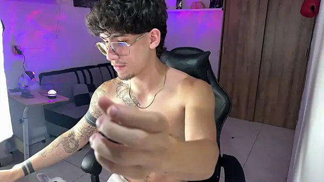 Kisan_Smith webcam