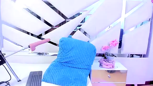 Sophia_RousX webcam