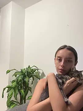 Laureen___ webcam