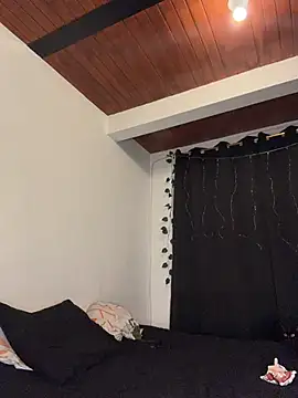 NefertitiXO webcam