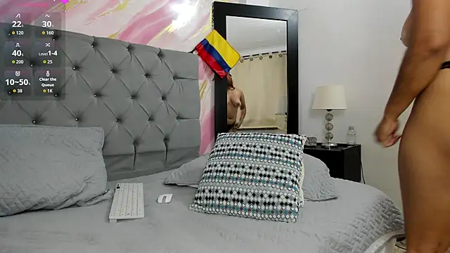 ZoeBluhs webcam