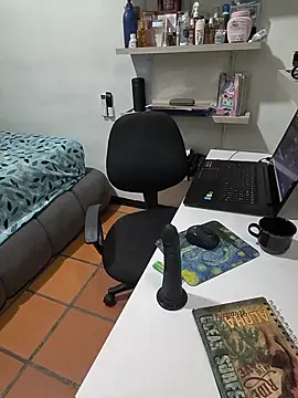 Melany_Pink1 webcam