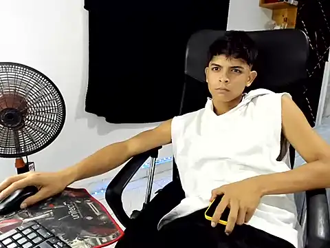 slim_dirtyxx1 webcam