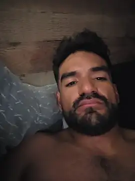 piggylatino - Piggylatino's free webcam - UK Sex Cams