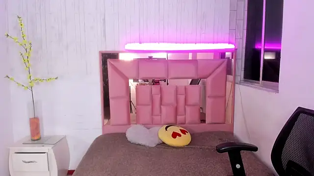 anna_moon11 webcam