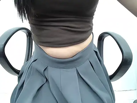 _Lady- webcam
