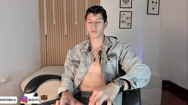 Dorianmistery2322_ webcam
