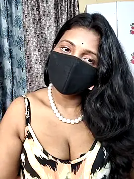 Hotty_Sonya live cam on StripChat