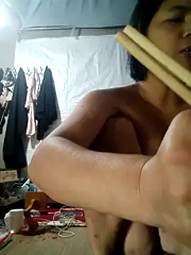 BigAss-69 webcam