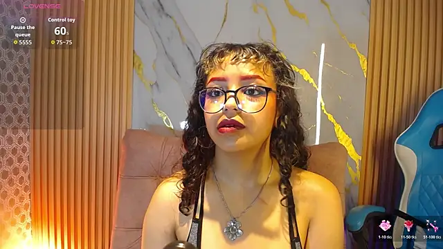 Willow_Levine webcam