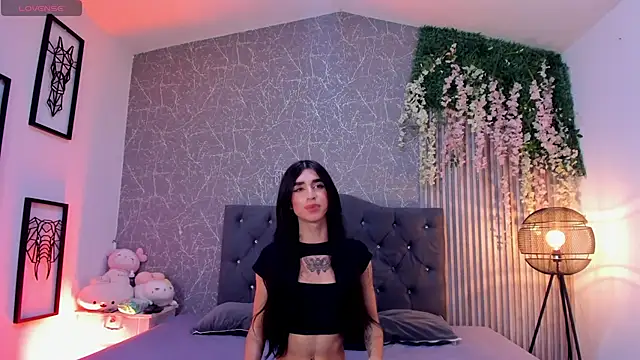lana_gill1 webcam