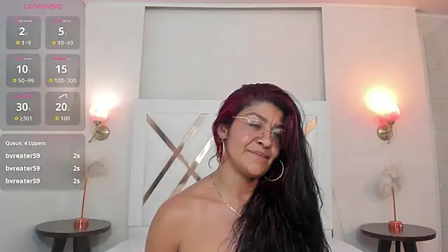 Sky_Collins_ webcam