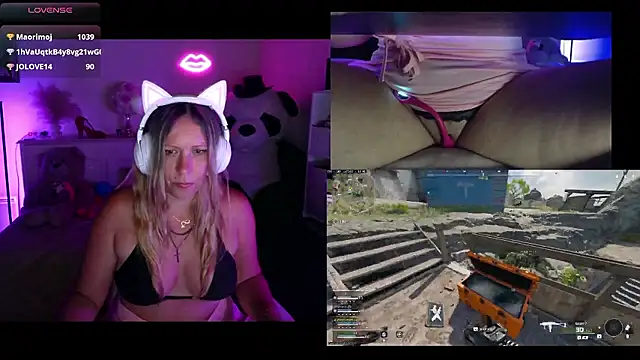 Angie-night webcam