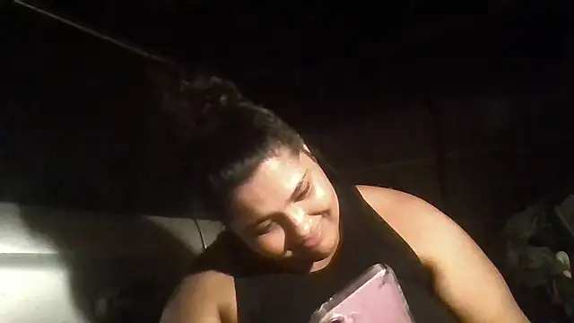 1n0nlythroat webcam