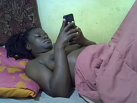 Ebony_cuttiey webcam