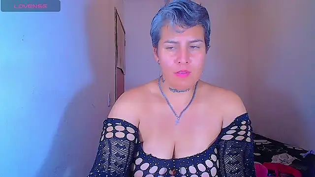 Yessi_rousse webcam