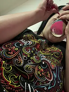 Abril_Luv webcam