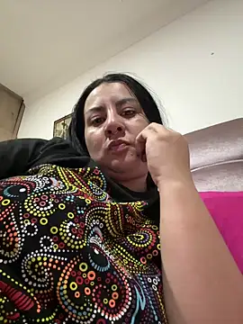Abril_Luv webcam