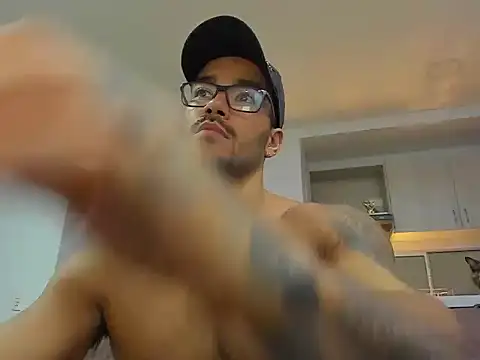 Alexander_Martines webcam