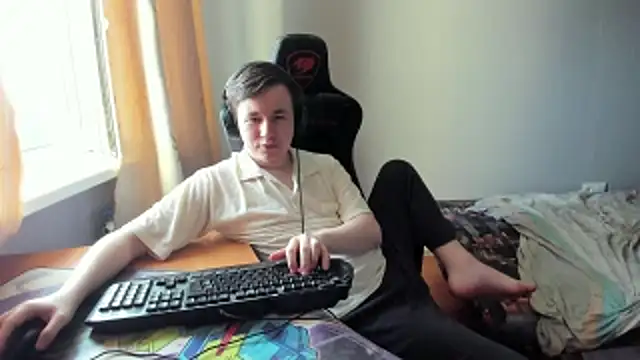 iliaskrislove webcam