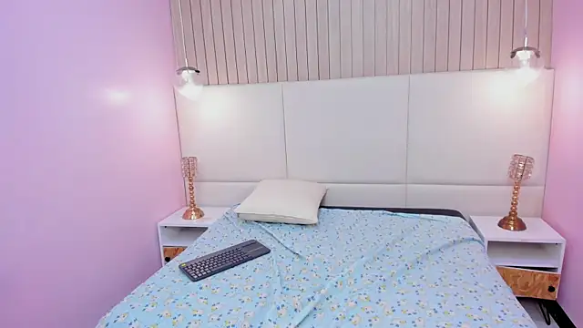 OliviaRicci webcam