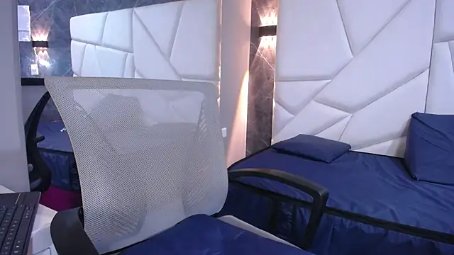 violet_angel13 webcam